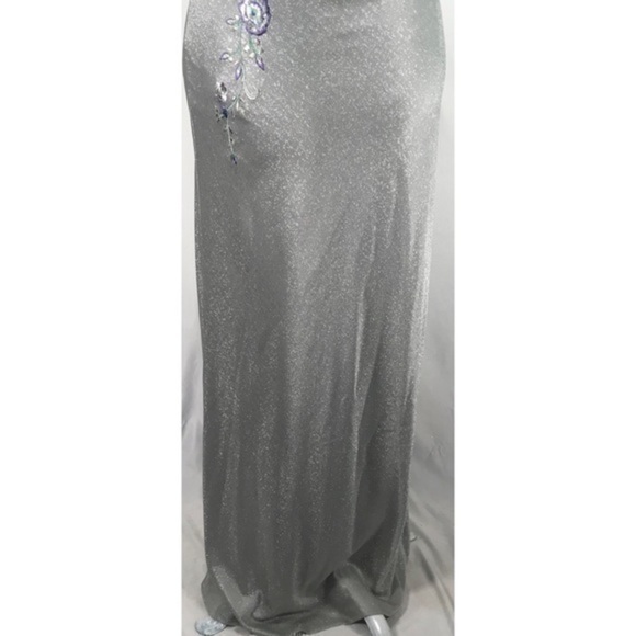 90’s Vintage ‘Dave & Johnny’ Silver Floral Embroidered Bias Cut Maxi Gown - Picture 9 of 14